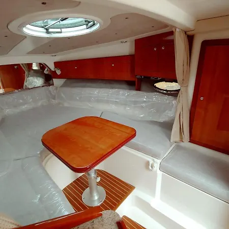 Jacht Gdansk Centrum, 2 Double Beds, And 1 Double Bed On Board Botel *